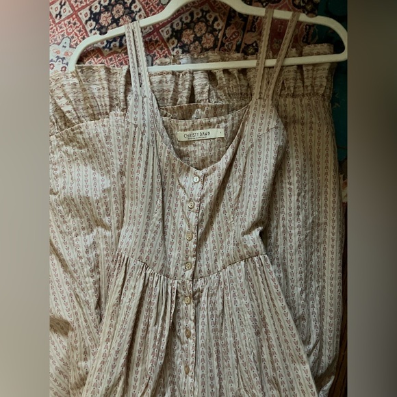 Unavailable! This dress is no longer available. - Picture 3 of 14